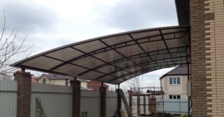 Навесы из поликарбоната к дому Лесной, цена от 3679 руб.