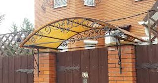 Навесы над калиткой - монтаж в лесном от НавесыЛсн | от 1762 рублей